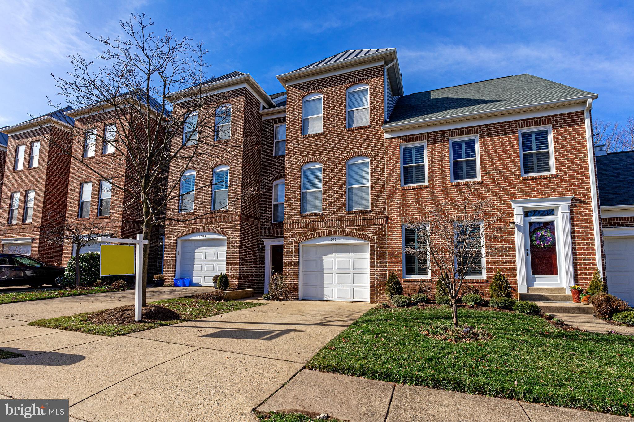 12081 Edgemere Circle Reston, VA 20190 - Photo 2 of 35