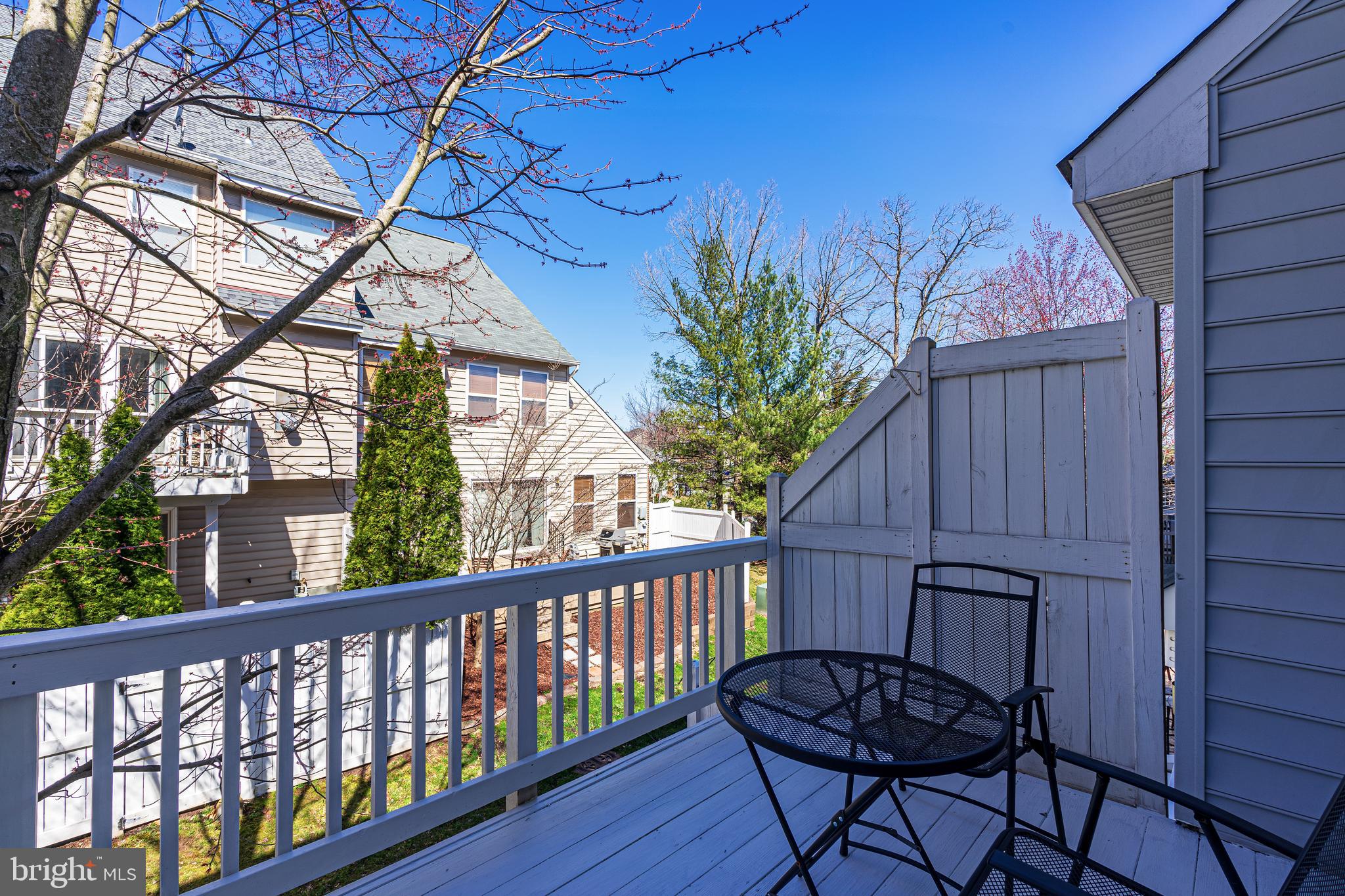 12081 Edgemere Circle Reston, VA 20190 - Photo 33 of 35