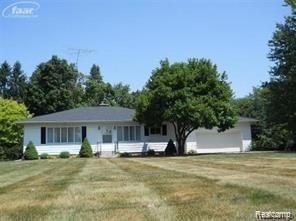 6286 Calkins Road Flint, MI 48532 - Photo 1 of 31 1.jpeg