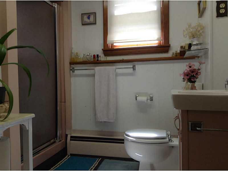 56 Boiling Spring Avenue Westerly, RI 02891 - Photo 13 of 25 Bathroom. Lower level Full bath