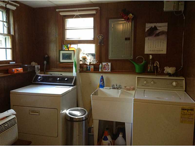 56 Boiling Spring Avenue Westerly, RI 02891 - Photo 16 of 25 Laundry Room.