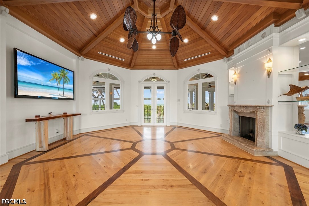 4725 Rue Belle Mer Sanibel, FL 33957 - Photo 6 of 42