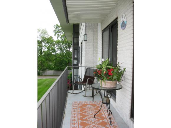 39 Spit Brook Road, Unit 41 Nashua, NH 03060 - Photo 32 of 36 Gallery Image 32