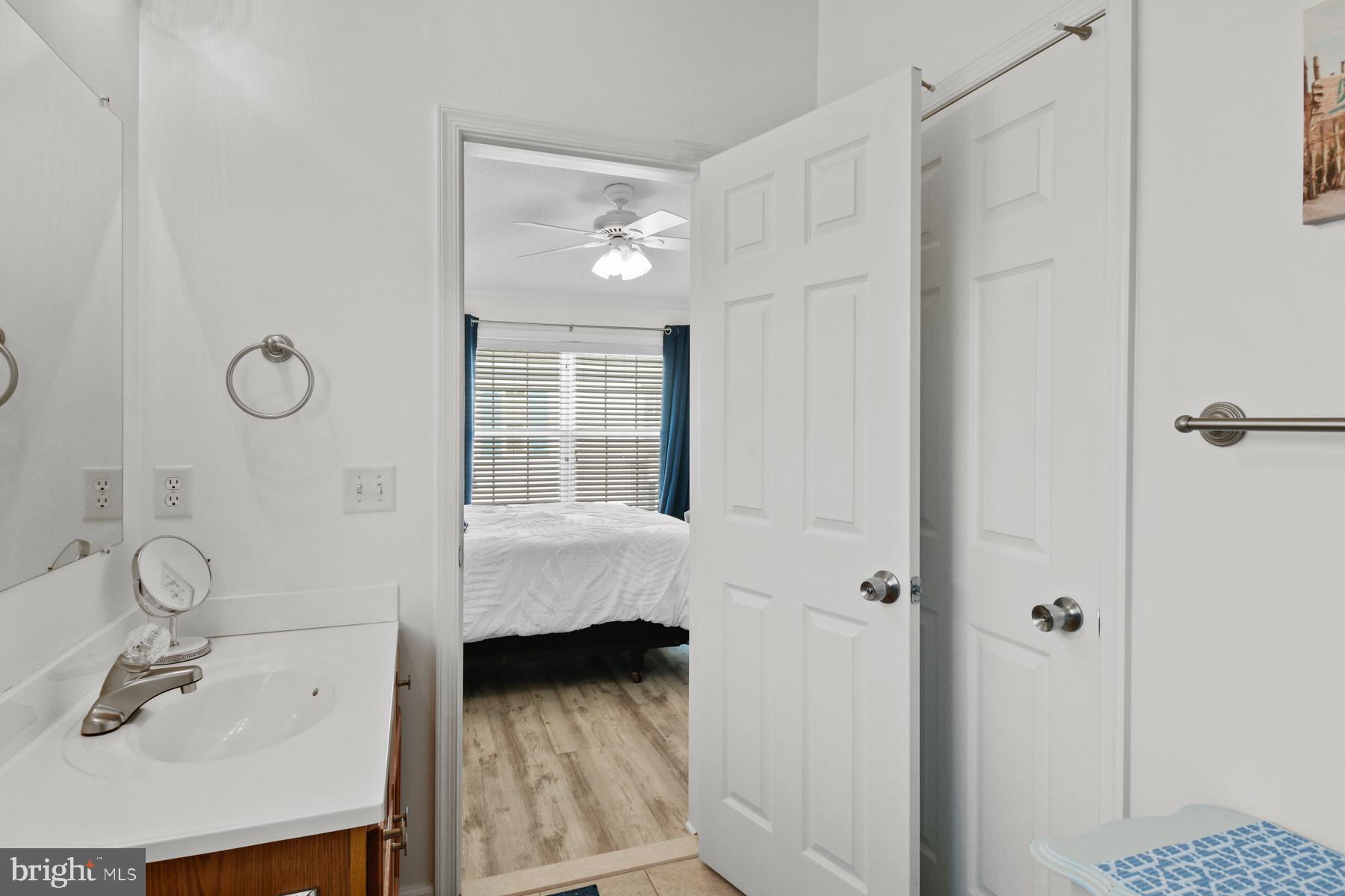 125 Clamshell Road Ocean City, MD 21842 - Photo 20 of 42 Primary Bathroom