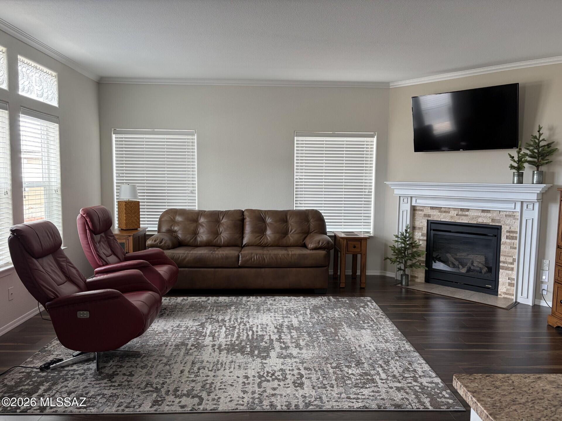 1030 Barrel Cactus Ridge, Unit 108 Benson, AZ 85602 - Photo 2 of 33 Living room