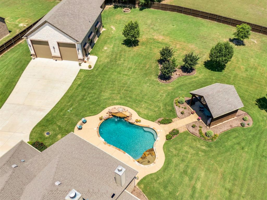 5631 Limestone Lane Midlothian, TX 76065 - Photo 35 of 40 an aerial view of a house with outdoor space