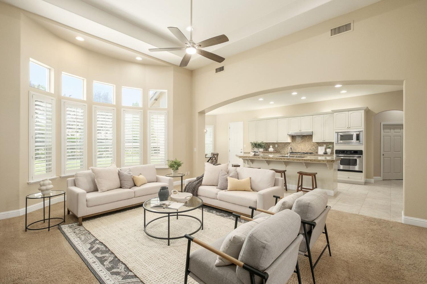 3227 Lester Avenue Clovis, CA 93619 - Photo 5 of 26