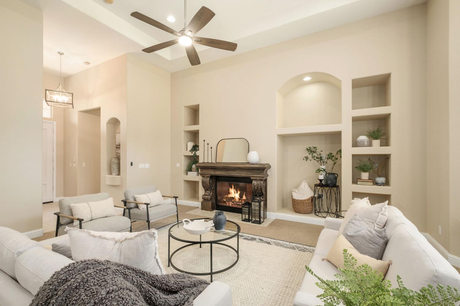 3227 Lester Avenue Clovis, CA 93619 - Photo 6 of 26