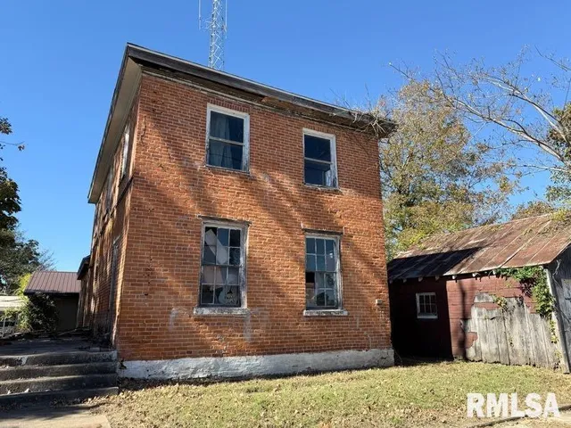$19,875 | 217 Market Street, Golconda, IL 62938