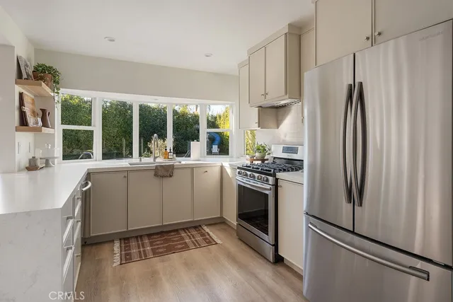 $1,949,900 | 1086 Vallejo Circle, Costa Mesa, CA 92626