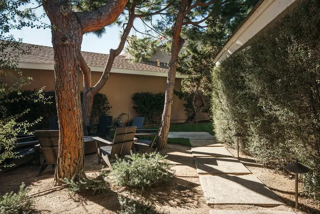 $1,949,900 | 1086 Vallejo Circle, Costa Mesa, CA 92626