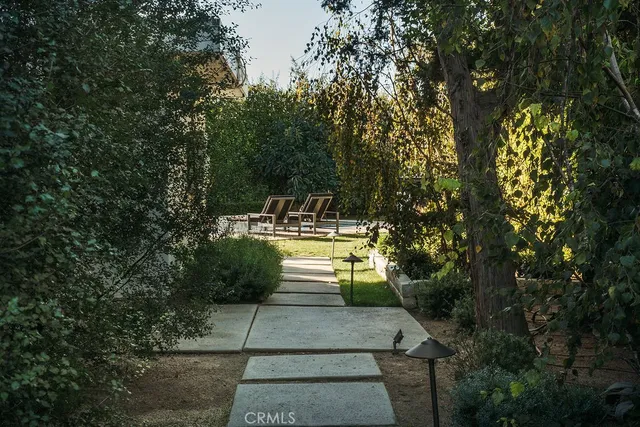 $1,949,900 | 1086 Vallejo Circle, Costa Mesa, CA 92626