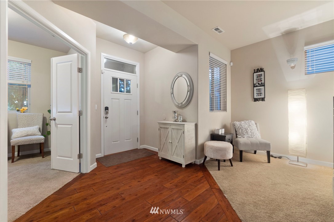 7305 Radius Loop Southeast Lacey, WA 98513 - Photo 3 of 34 Gallery Image 3