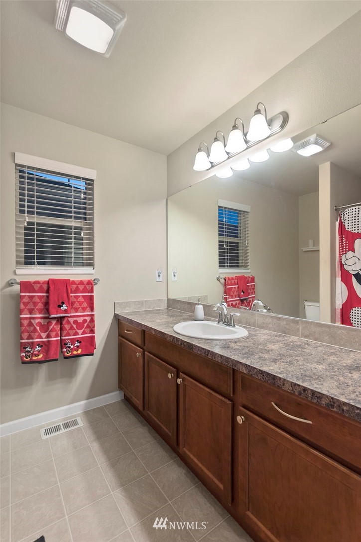 7305 Radius Loop Southeast Lacey, WA 98513 - Photo 28 of 34 Gallery Image 28