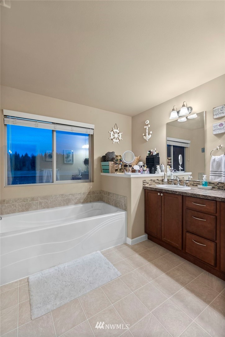 7305 Radius Loop Southeast Lacey, WA 98513 - Photo 31 of 34 Gallery Image 31