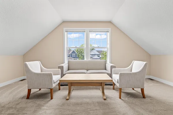 $635,000 | 1837 White Pine Court, Stillwater, MN 55082