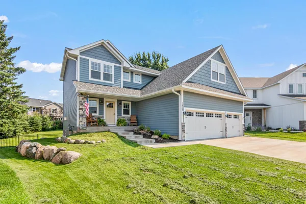 $635,000 | 1837 White Pine Court, Stillwater, MN 55082