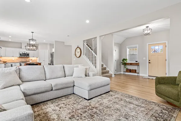 $635,000 | 1837 White Pine Court, Stillwater, MN 55082