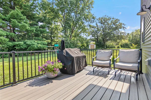 $635,000 | 1837 White Pine Court, Stillwater, MN 55082