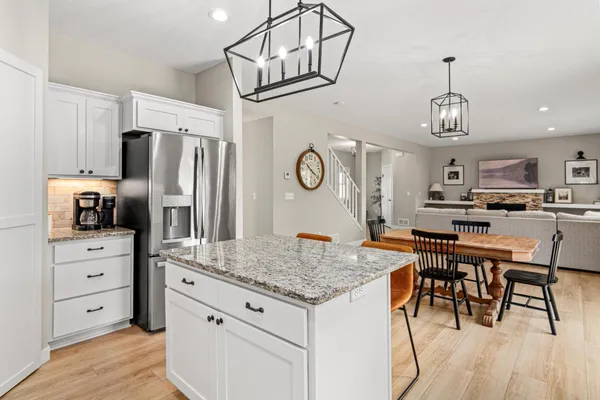 $635,000 | 1837 White Pine Court, Stillwater, MN 55082