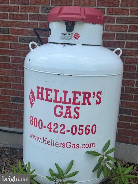 109 Ridgeview Drive Lewistown, PA 17044 - Photo 40 of 40 a close up of a street sign