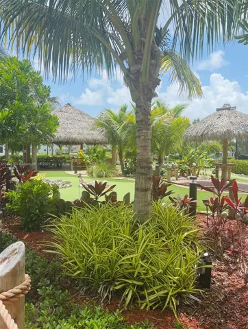 a view of an outdoor space