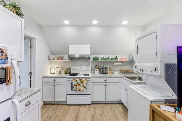 $350,000 | 420 14th Street West, Hastings, MN 55033