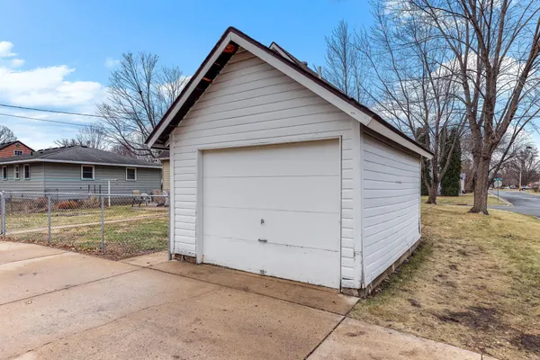 $350,000 | 420 14th Street West, Hastings, MN 55033