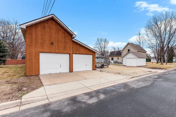 $350,000 | 420 14th Street West, Hastings, MN 55033