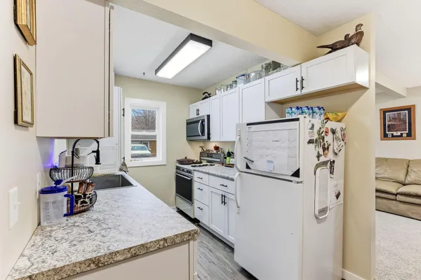 $350,000 | 420 14th Street West, Hastings, MN 55033