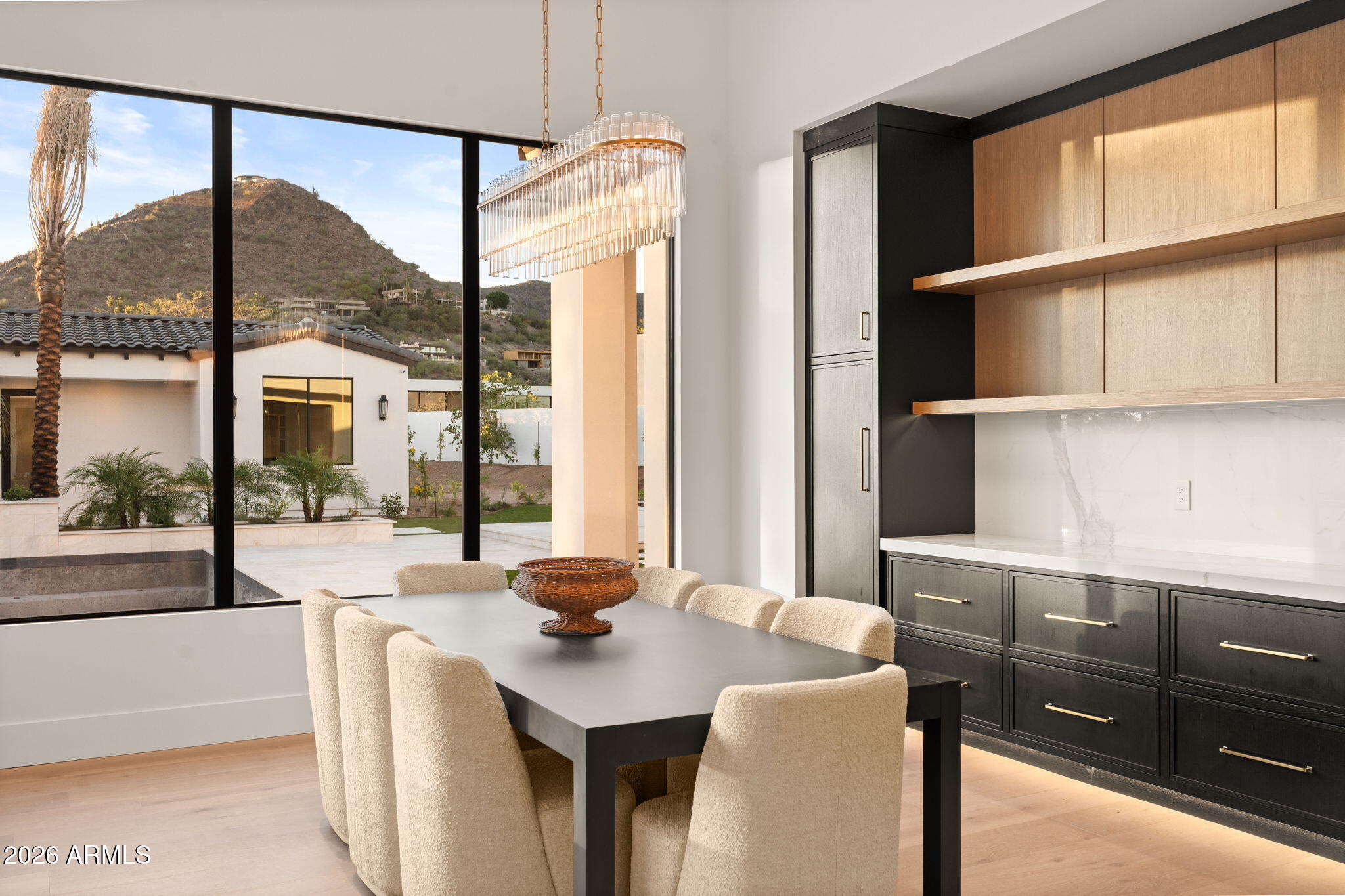 6610 North Mountain View Road Paradise Valley, AZ 85253 - Photo 13 of 31 Dining Room