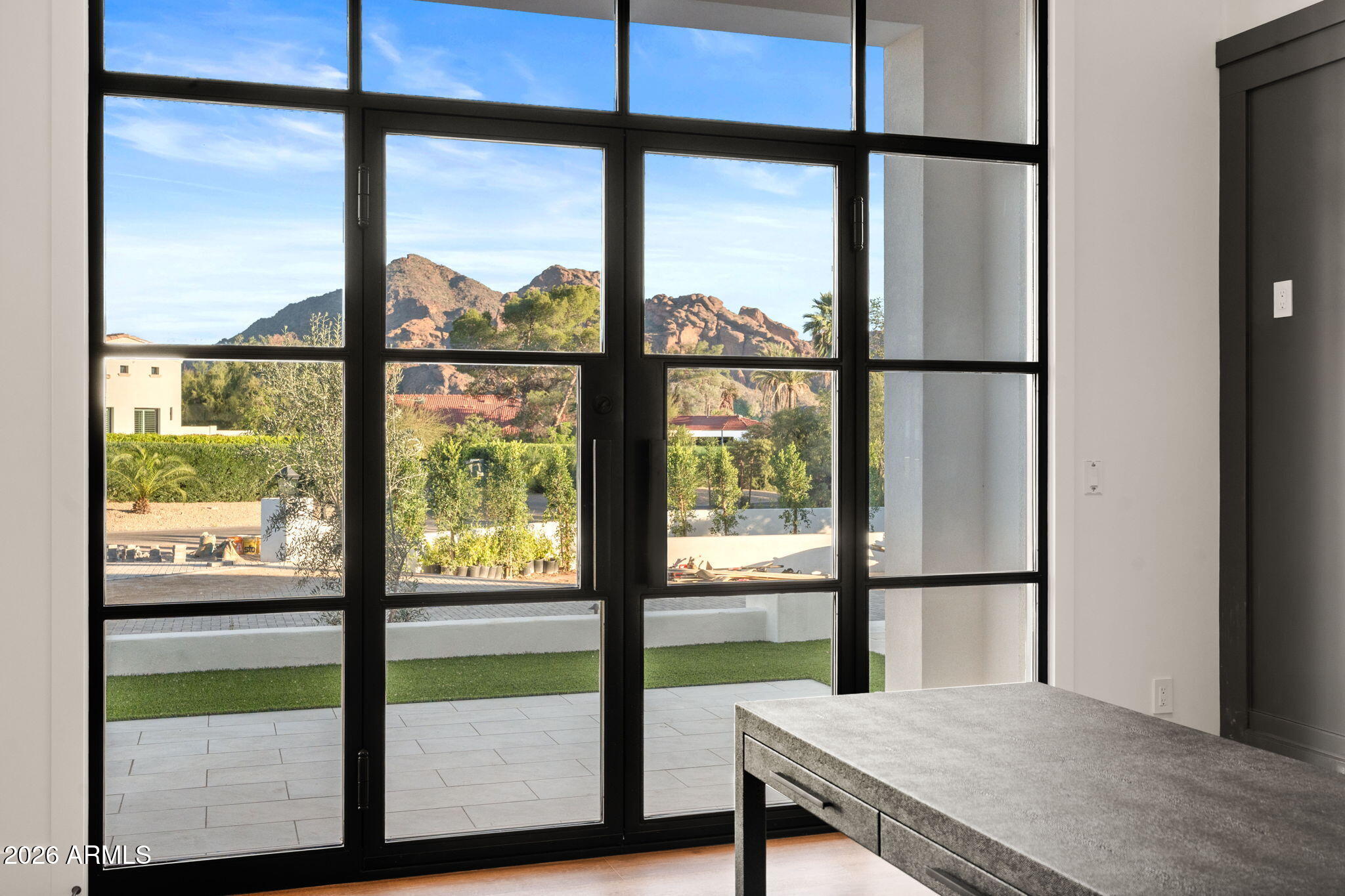 6610 North Mountain View Road Paradise Valley, AZ 85253 - Photo 22 of 31 Office