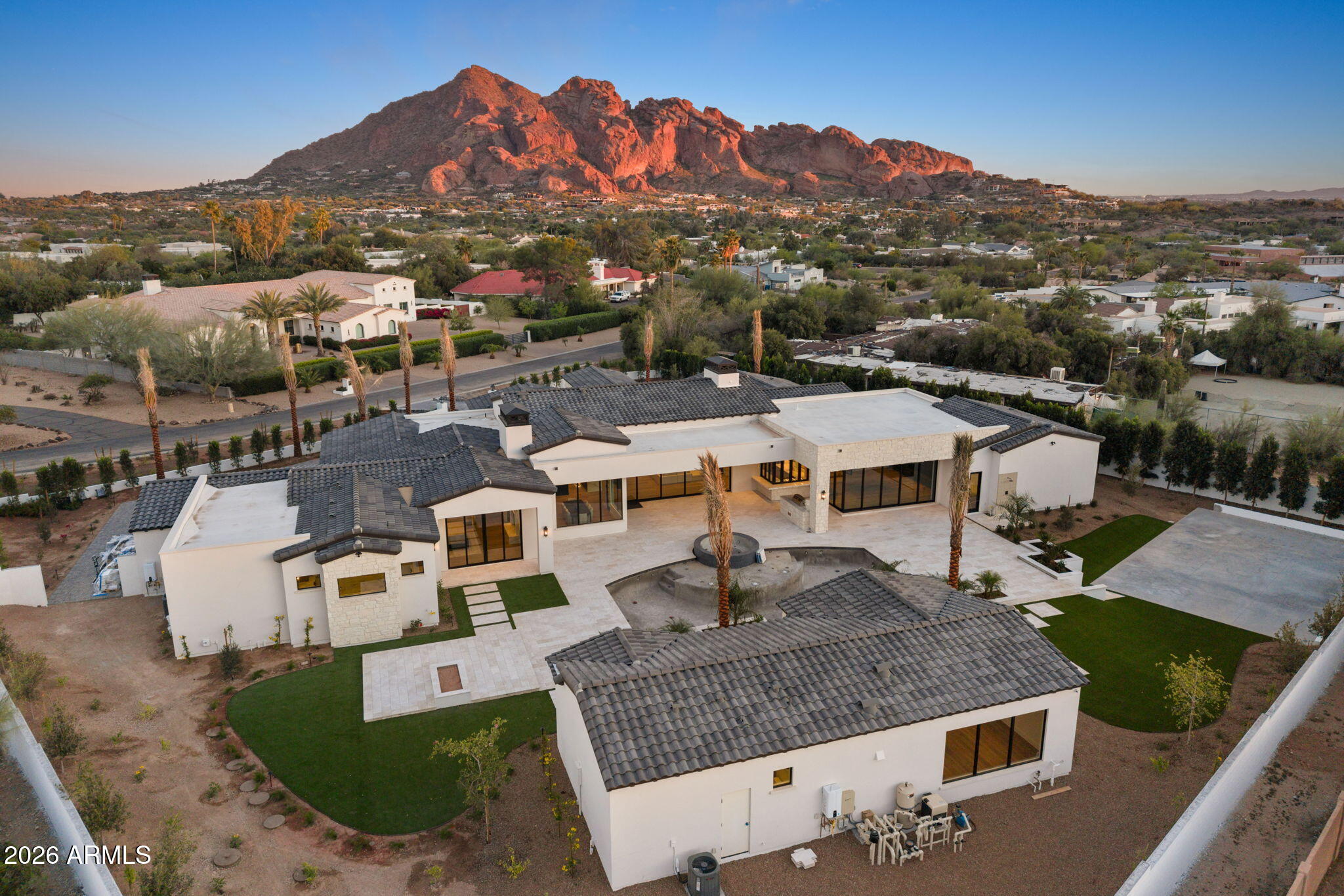 6610 North Mountain View Road Paradise Valley, AZ 85253 - Photo 30 of 31 Rear Elevation