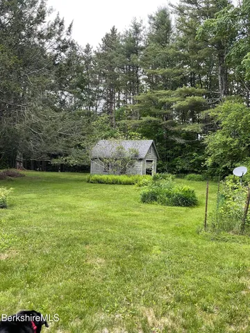 $295,000 | 10 Art School Road, Monterey, MA 01245