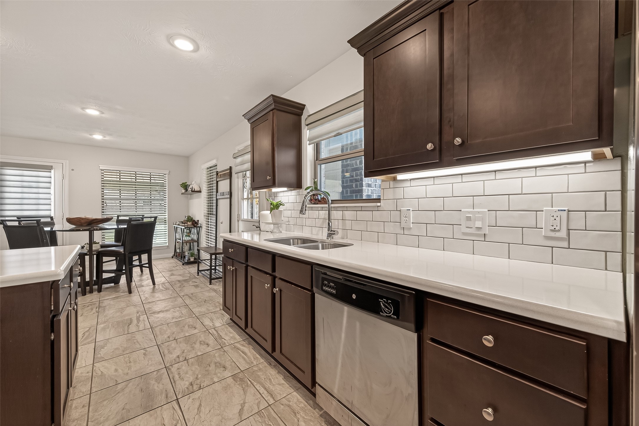 6546 Grapevine Bend Manvel, TX 77578 - Photo 13 of 44