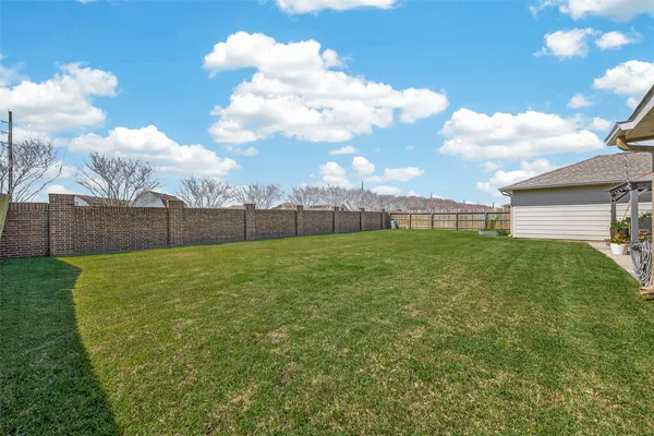 $2,800 | 6546 Grapevine Bend, Manvel, TX 77578