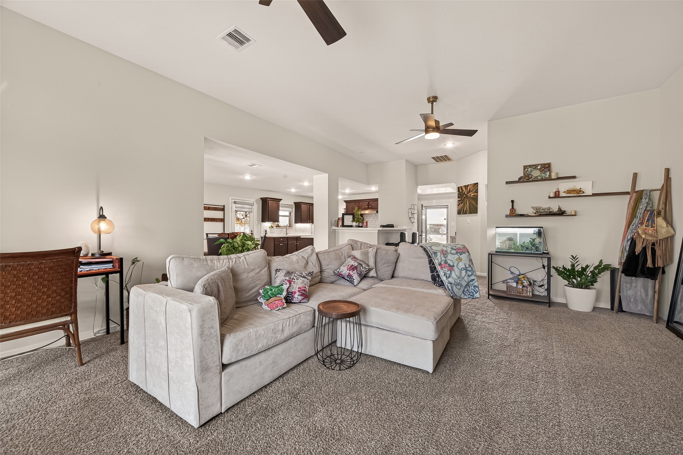 6546 Grapevine Bend Manvel, TX 77578 - Photo 8 of 44