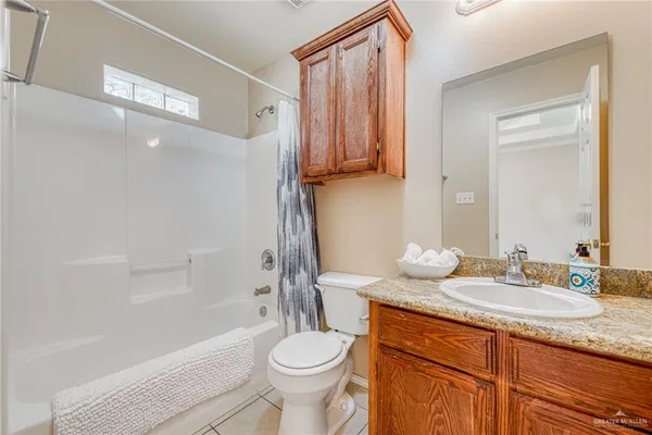 $1,000 | 3624 West Sarah Evans Street, Unit 1, Edinburg, TX 78541