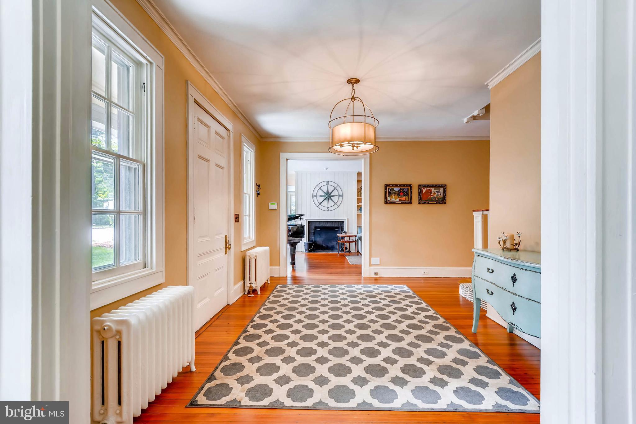 2110 Uffington Road Baltimore, MD 21209 - Photo 5 of 30 Interior (General)
