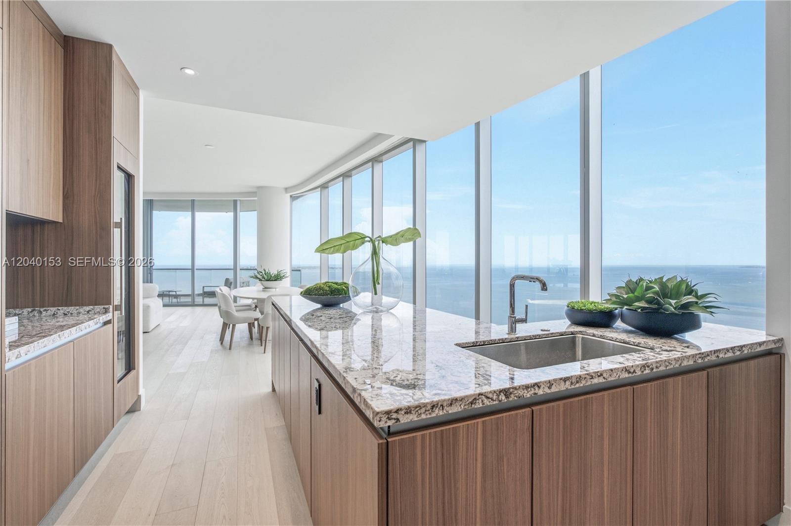 175 Southeast 25th Road, Unit 3401/3402 Miami, FL 33129 - Photo 7 of 89
