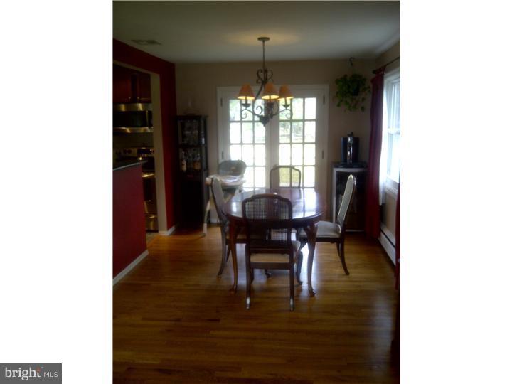45 Taylor Road Conshohocken, PA 19428 - Photo 4 of 14 Dining Room