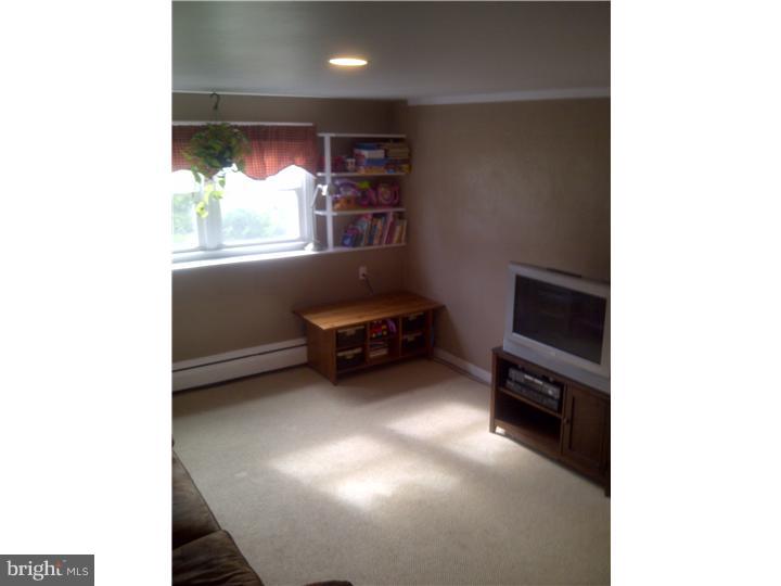 45 Taylor Road Conshohocken, PA 19428 - Photo 5 of 14 Family Room