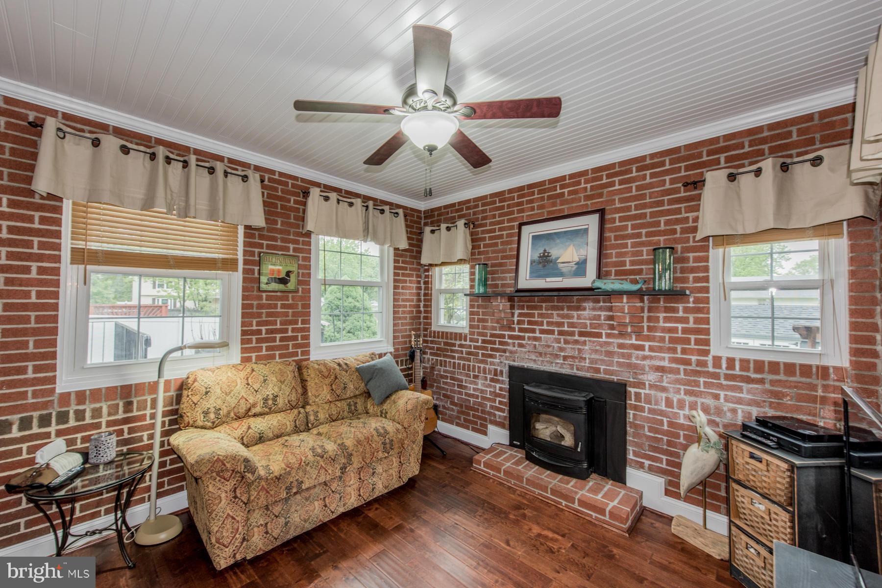 7723 Harmans Road Hanover, MD 21076 - Photo 8 of 30 Family Room