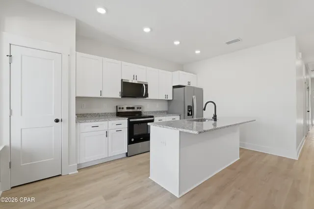 $2,000 | 2316 East 19th Place, Unit B C D, Panama City, FL 32405