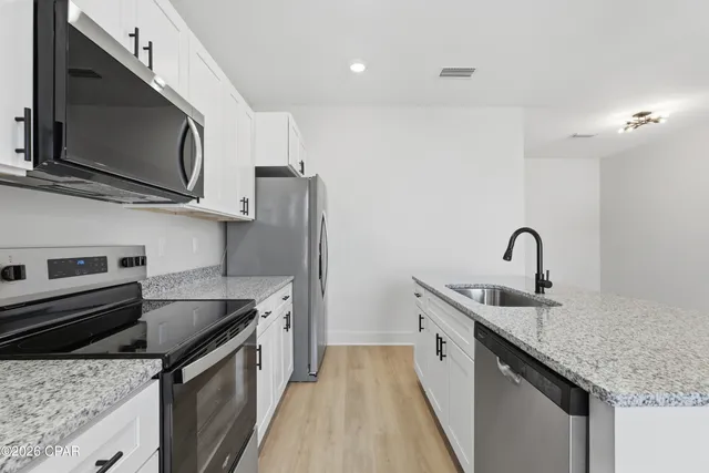 $2,000 | 2316 East 19th Place, Unit B C D, Panama City, FL 32405