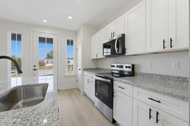 $2,000 | 2316 East 19th Place, Unit B C D, Panama City, FL 32405