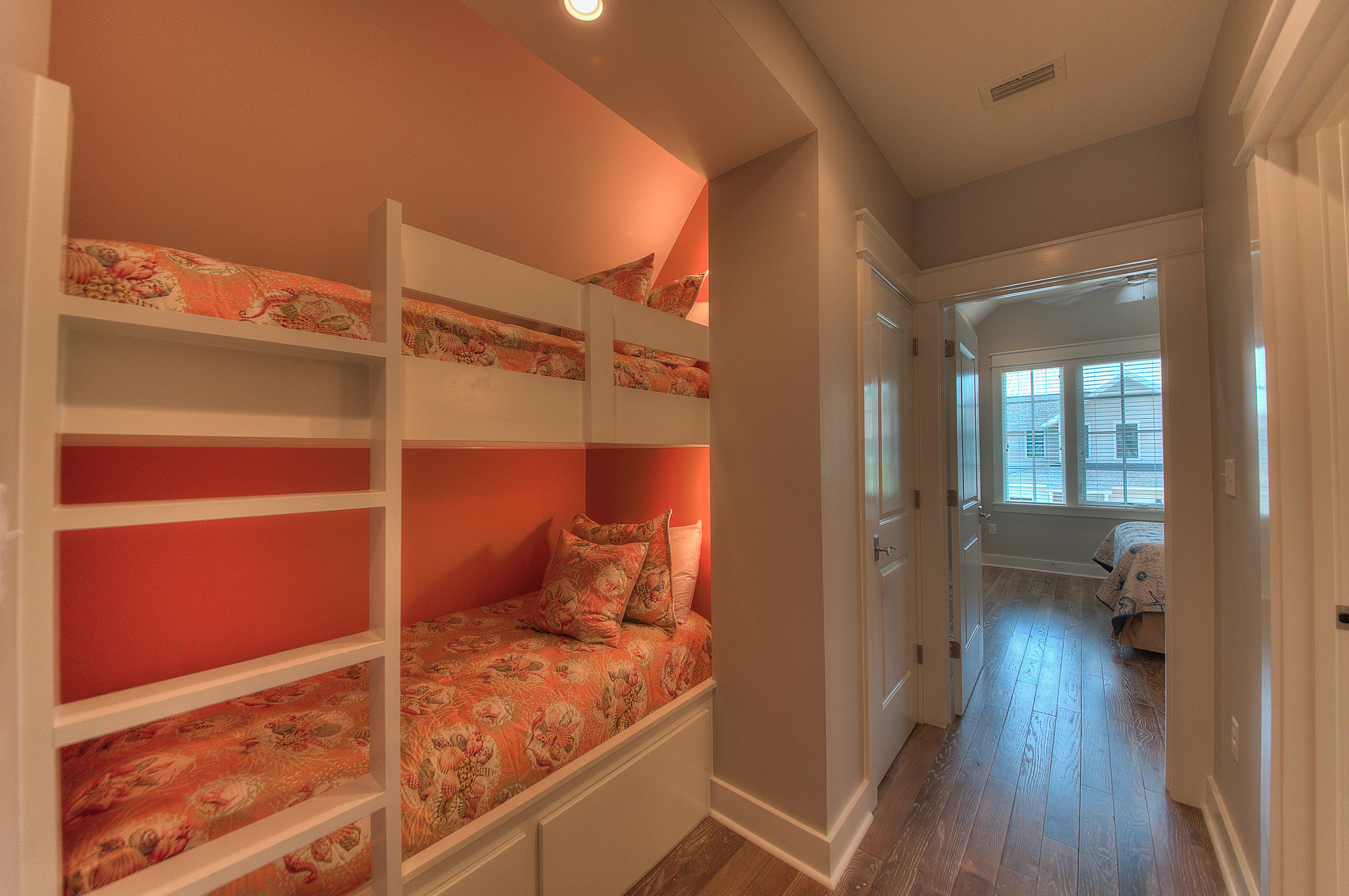20 Full Moon Lane Santa Rosa Beach, FL 32459 - Photo 14 of 19 bunks in hallway