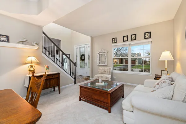 $600,000 | 202 Mill Street, Batavia, IL 60510