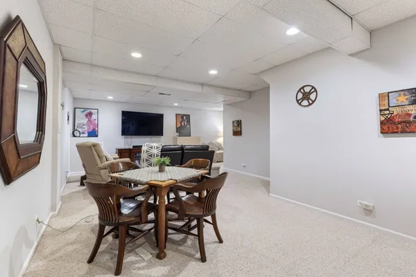 $600,000 | 202 Mill Street, Batavia, IL 60510