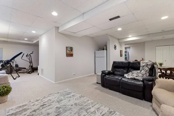 $600,000 | 202 Mill Street, Batavia, IL 60510